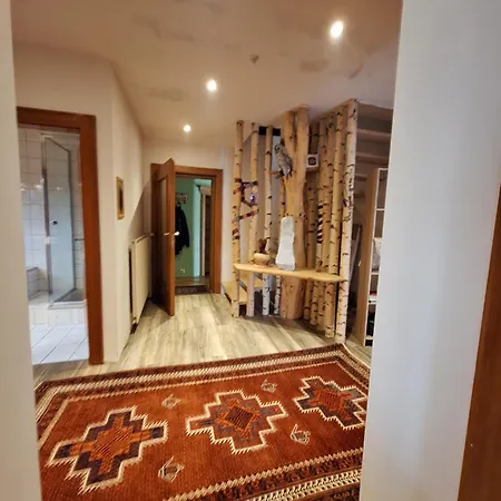 Ganzes Haus Mit Almcharakter * Lieserbrücke