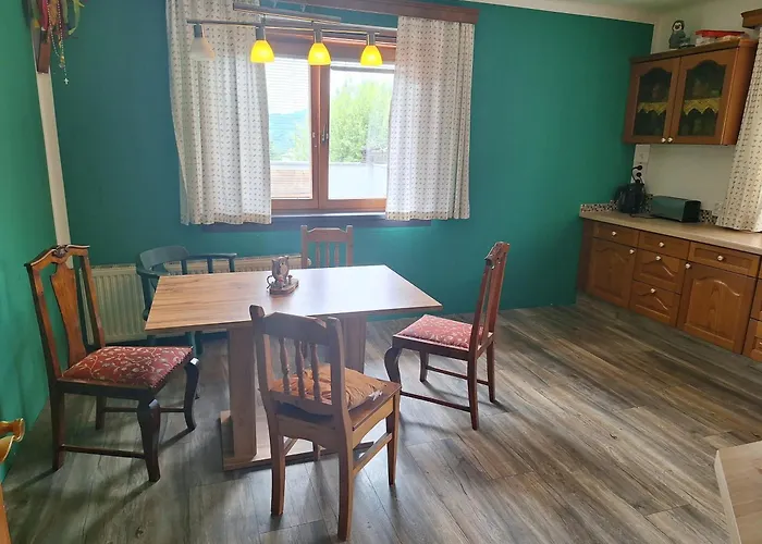 Ganzes Haus Mit Almcharakter Dom wakacyjny