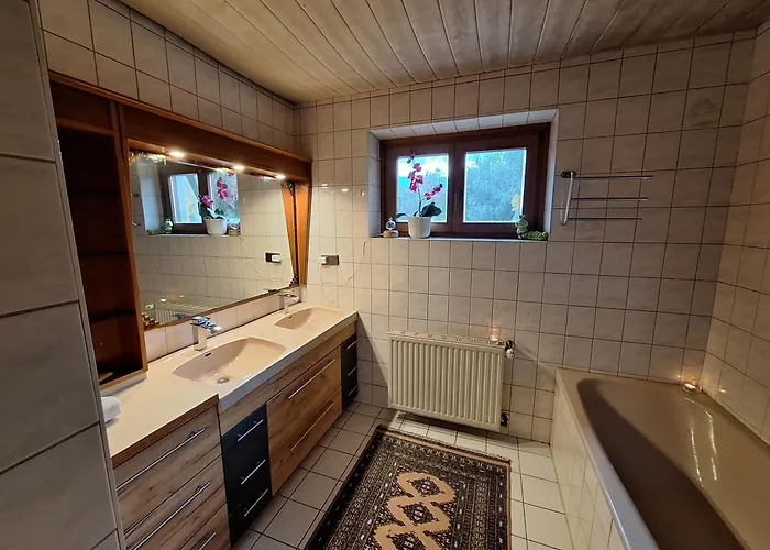 Ganzes Haus Mit Almcharakter Dom wakacyjny