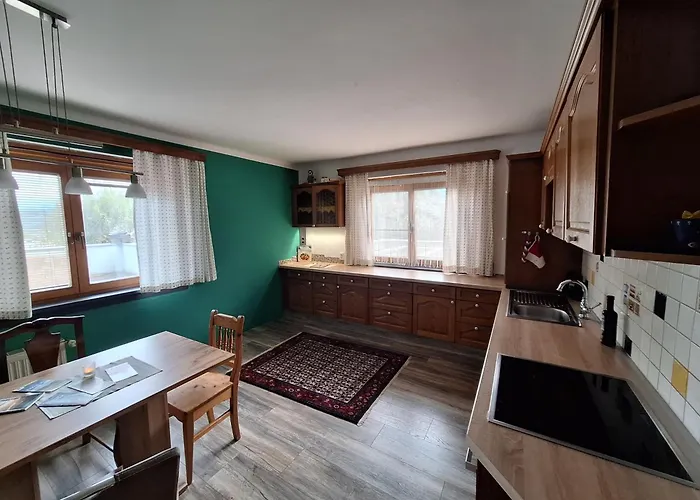 Dom wakacyjny Ganzes Haus Mit Almcharakter