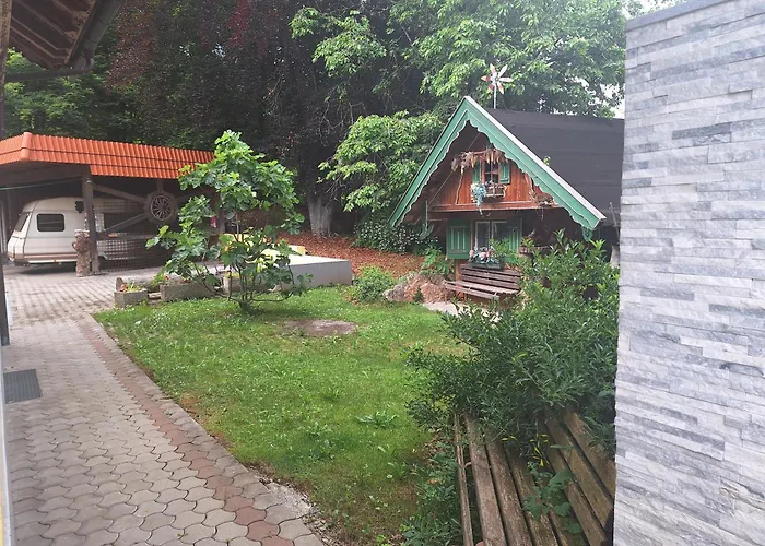 Ganzes Haus Mit Almcharakter * Lieserbrücke